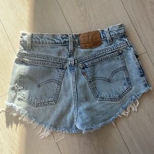 Orange tab Levi short shorts